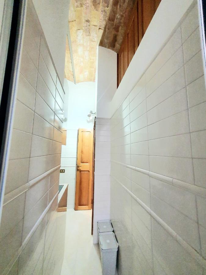 1878S By Aat- Luxury Historic House Piazza Di Spagna Rome Exterior photo