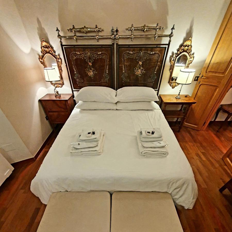 1878S By Aat- Luxury Historic House Piazza Di Spagna Rome Exterior photo